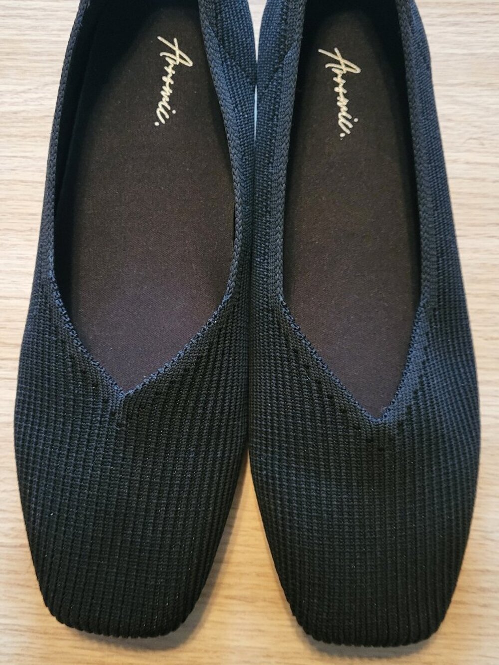 Arromic Flats Womens 9 Black Striped Shoes Square Toe Classic Minimalist Neutral